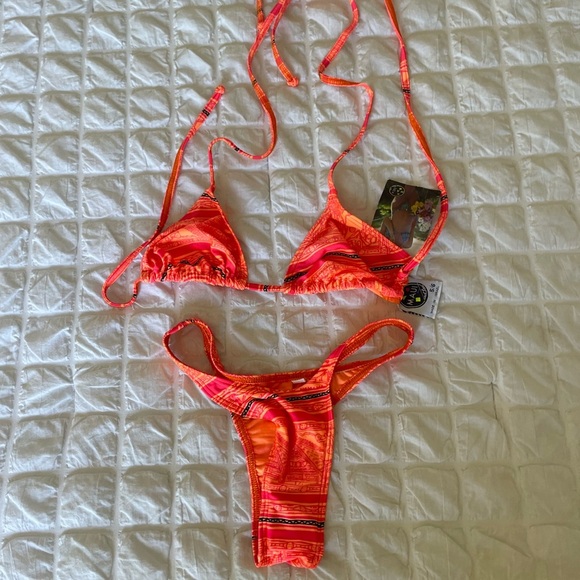 Maui and Sons Bright Orange Bikini Set - Picture 1 of 7
